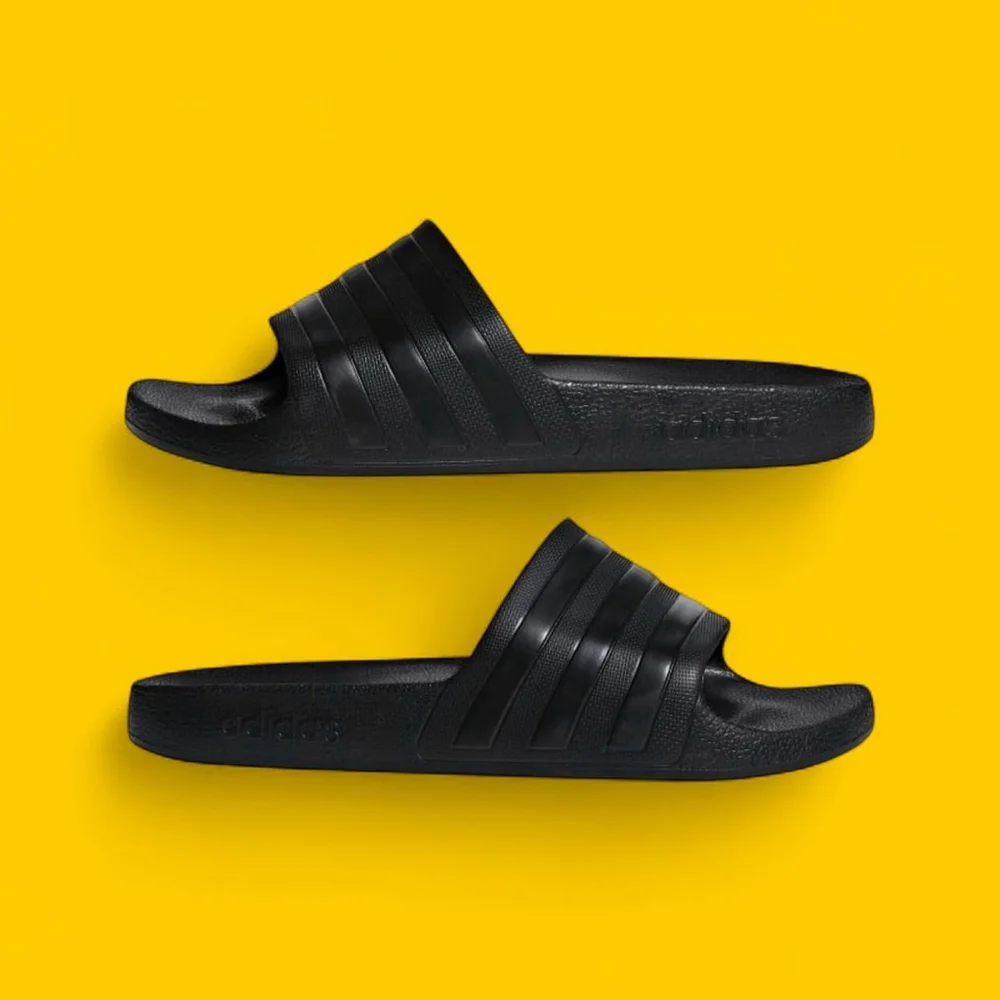 Black Adidas Adilette Aqua Slide Sandals Men’s 9